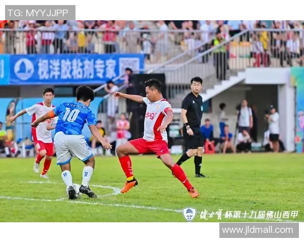 熊世纪足球引领新时代体育潮流打造全新足球盛宴